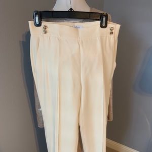 NWOT MaxMara Cream Gold Cropped Pants Size 4